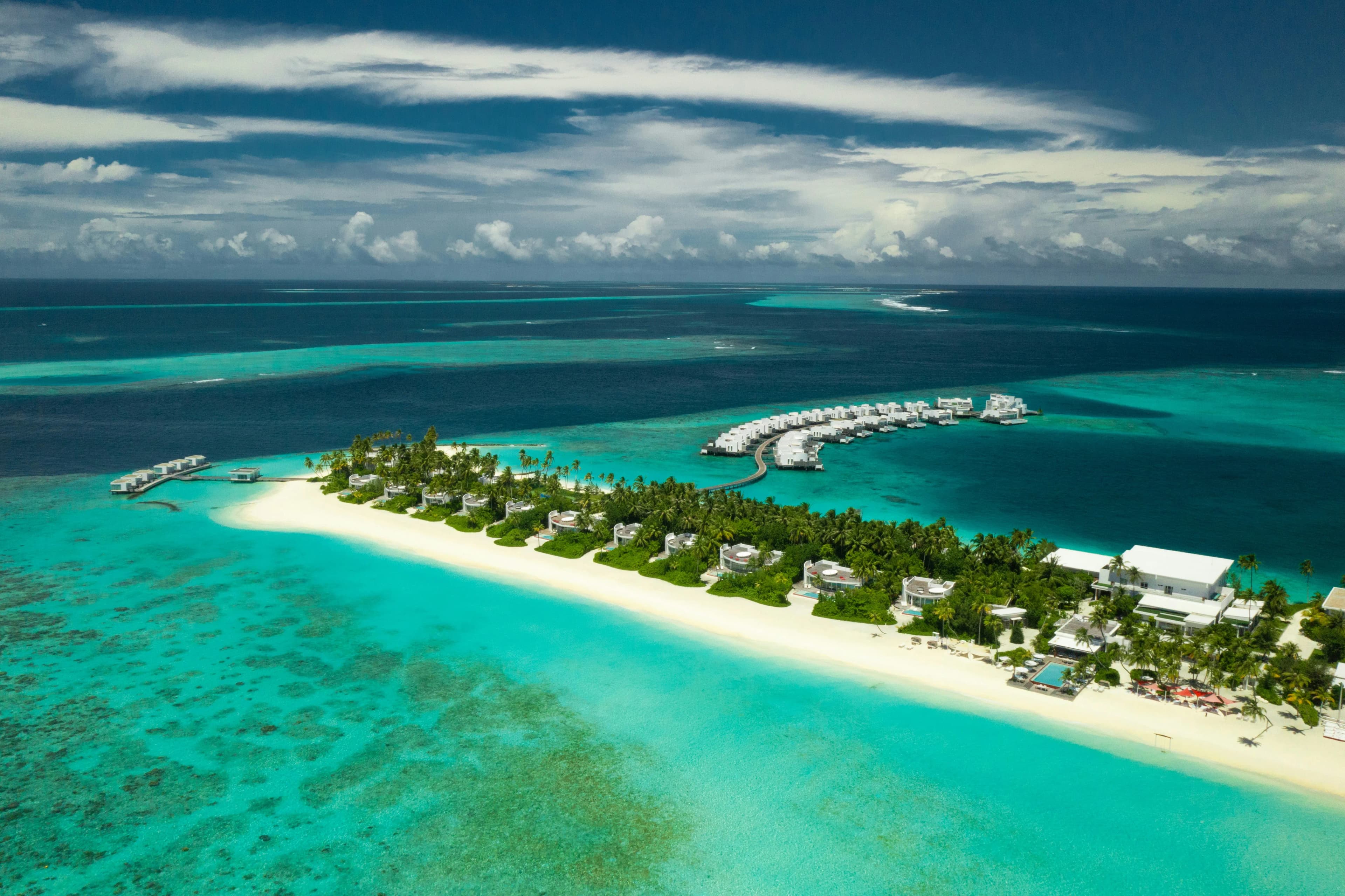 Jumeirah Maldives Olhahali Island preview 1